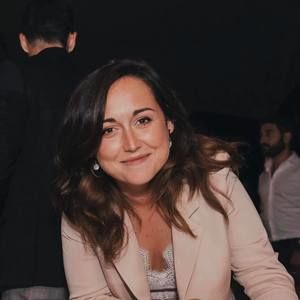 Meet your Posher, Roxane